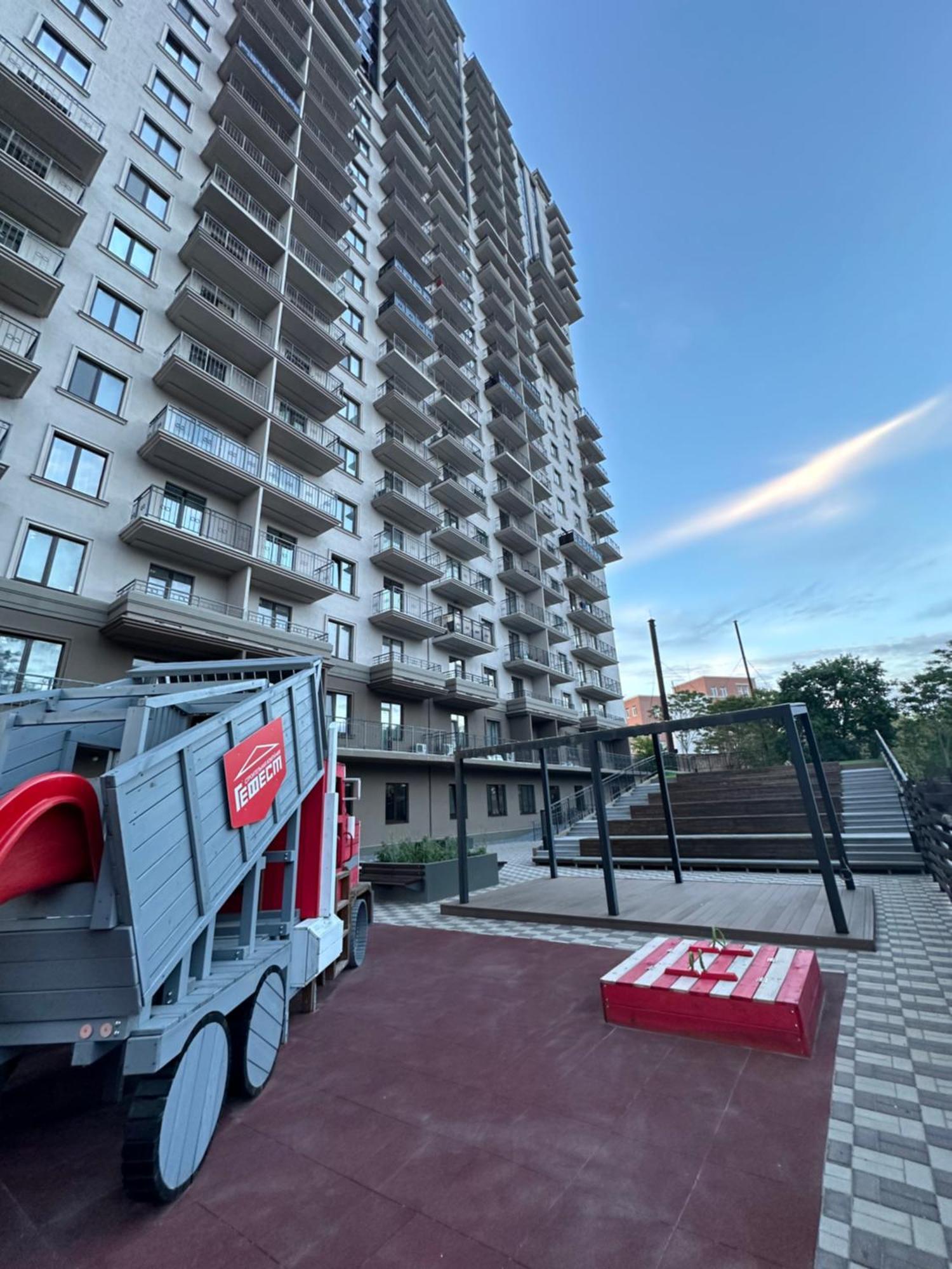 Apartments On Marshala Govorova Одеса Екстериор снимка