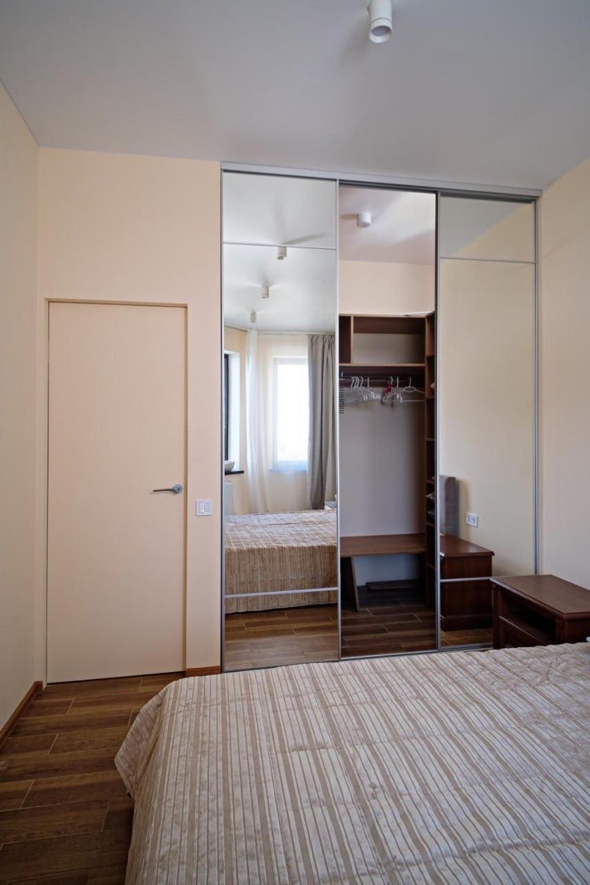 Apartments On Marshala Govorova Одеса Екстериор снимка